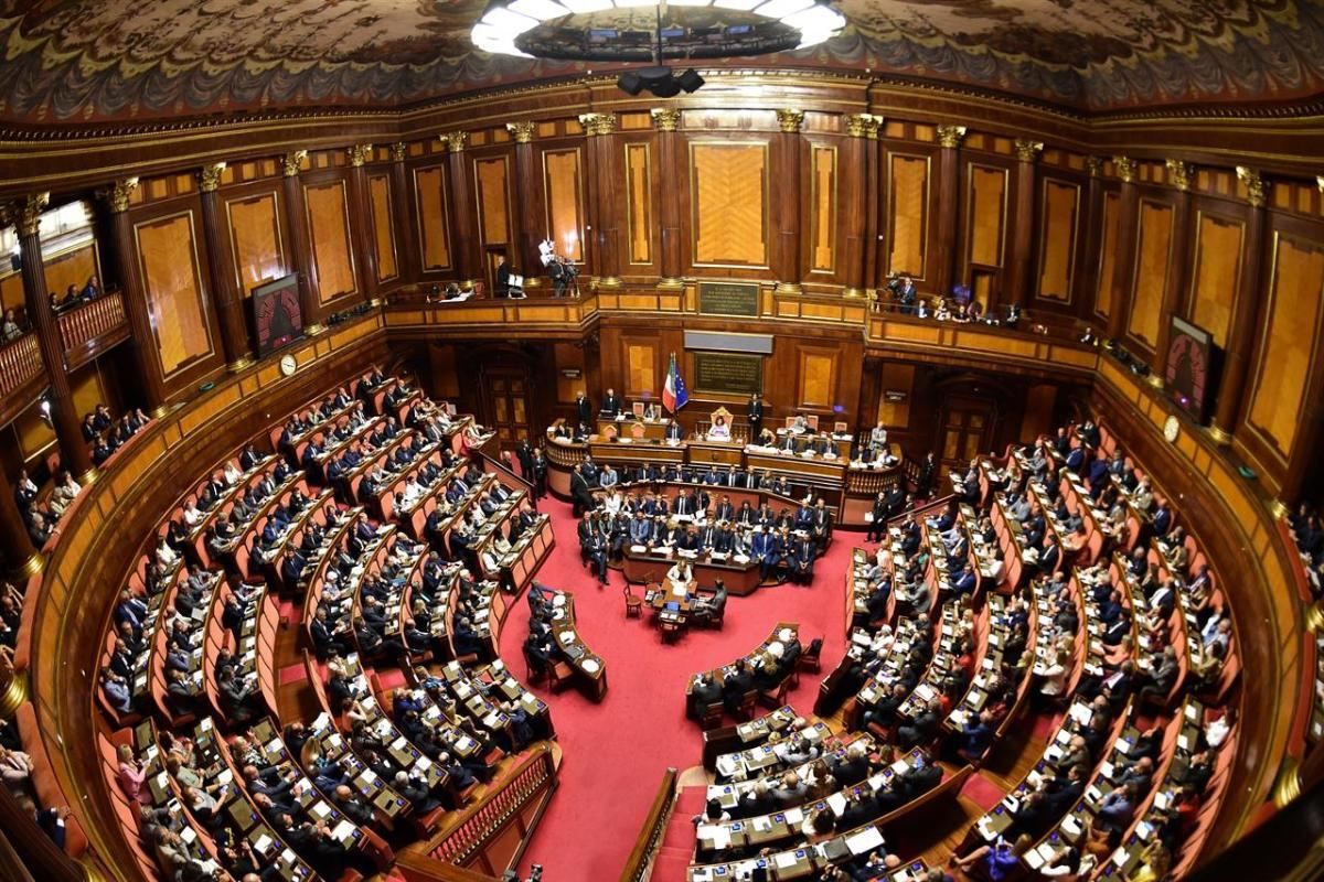 Italy S New Cabinet Wins Final Confidence Vote