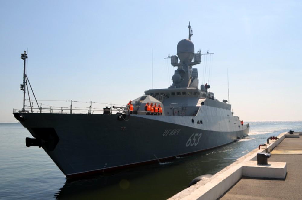 Russian small missile ship arrives in Baku [PHOTO]