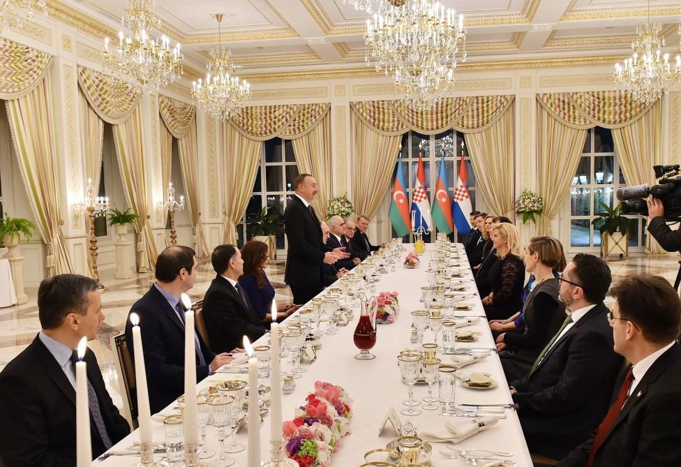 Official reception hosted in Baku in honor of Croatian president [PHOTO]