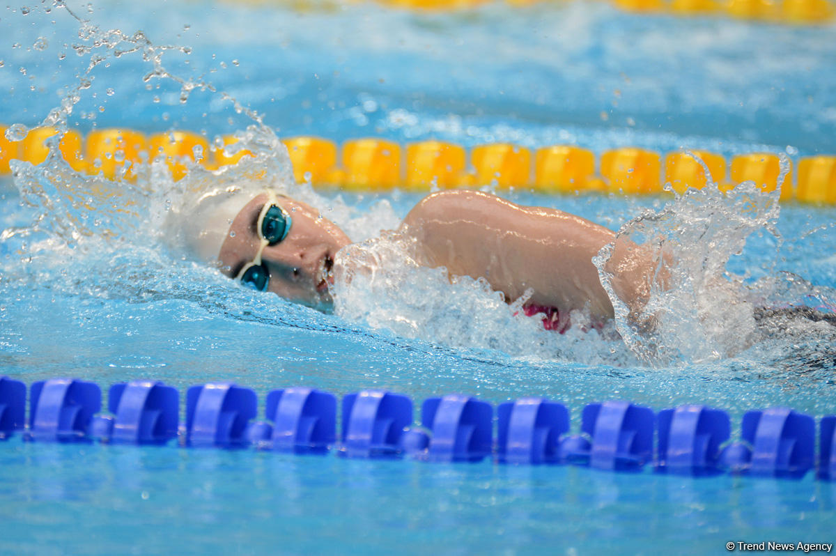 Azerbaijani women’s swimming team grabs bronze at Baku 2017