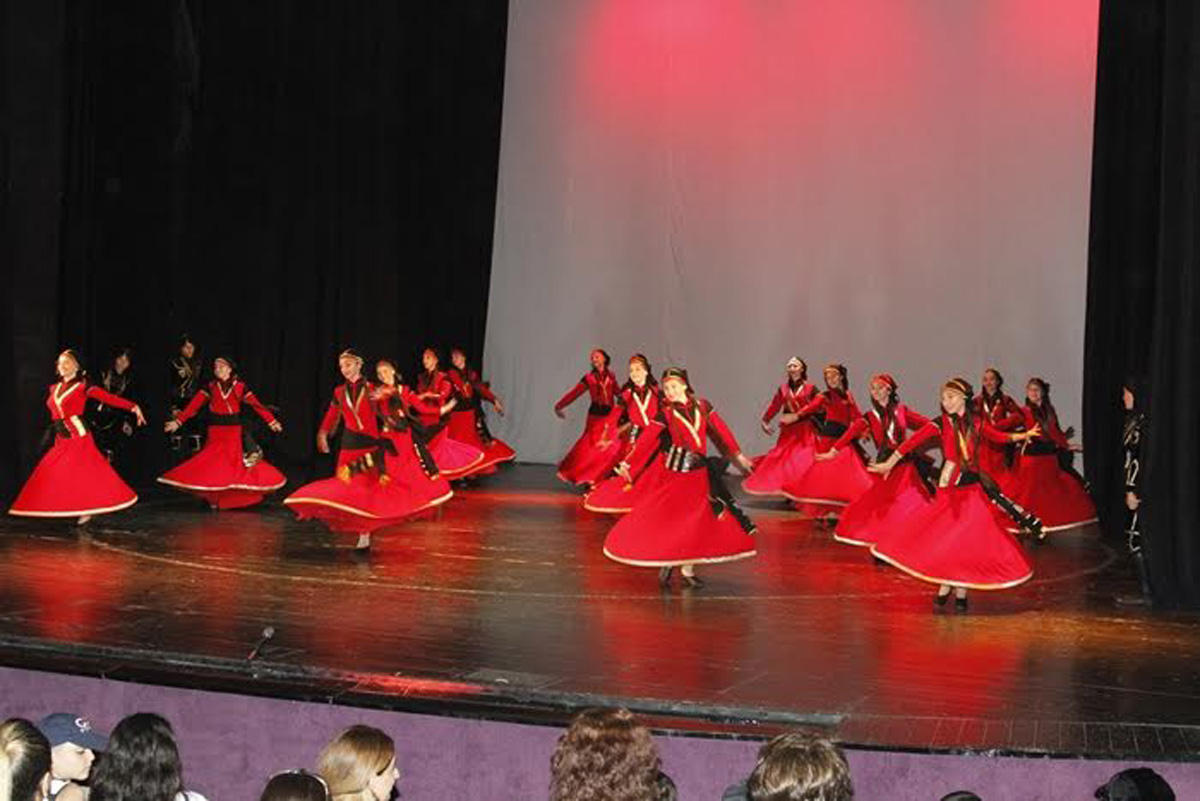 Baku hosts Folk Dance Festival [PHOTO]