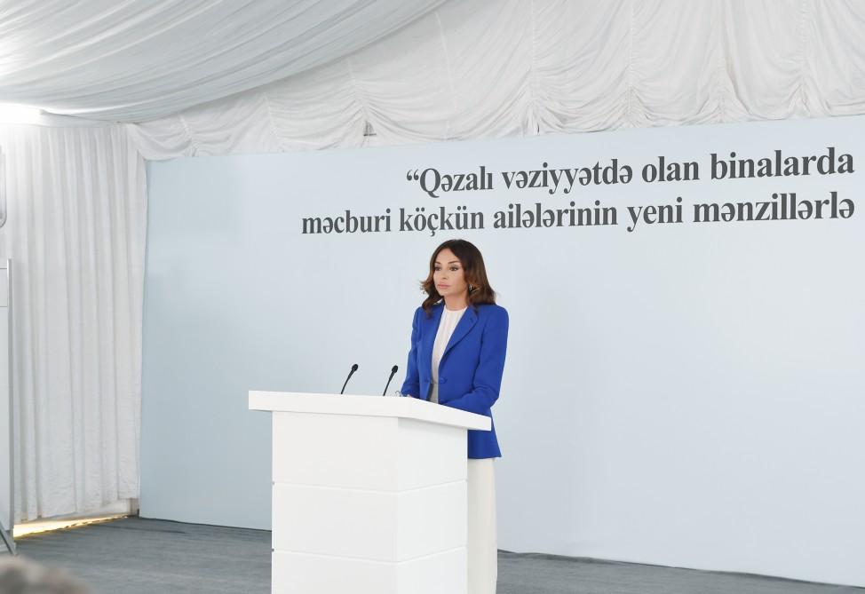 First VP Aliyeva attends ceremony to give out new apartments to IDP families in Masazir [PHOTO]