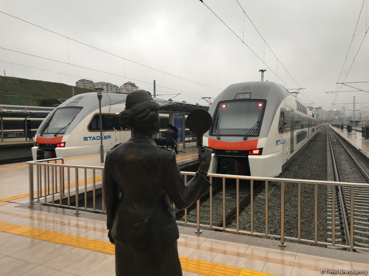 Baku-Ganja-Baku express train departs from Baku for the first time [PHOTO]