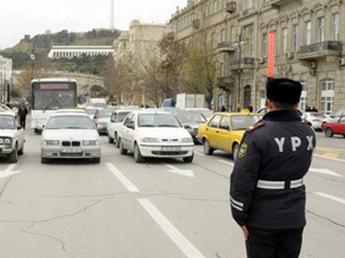 Azerbaijan holds minute of silence to honor January 20 victims