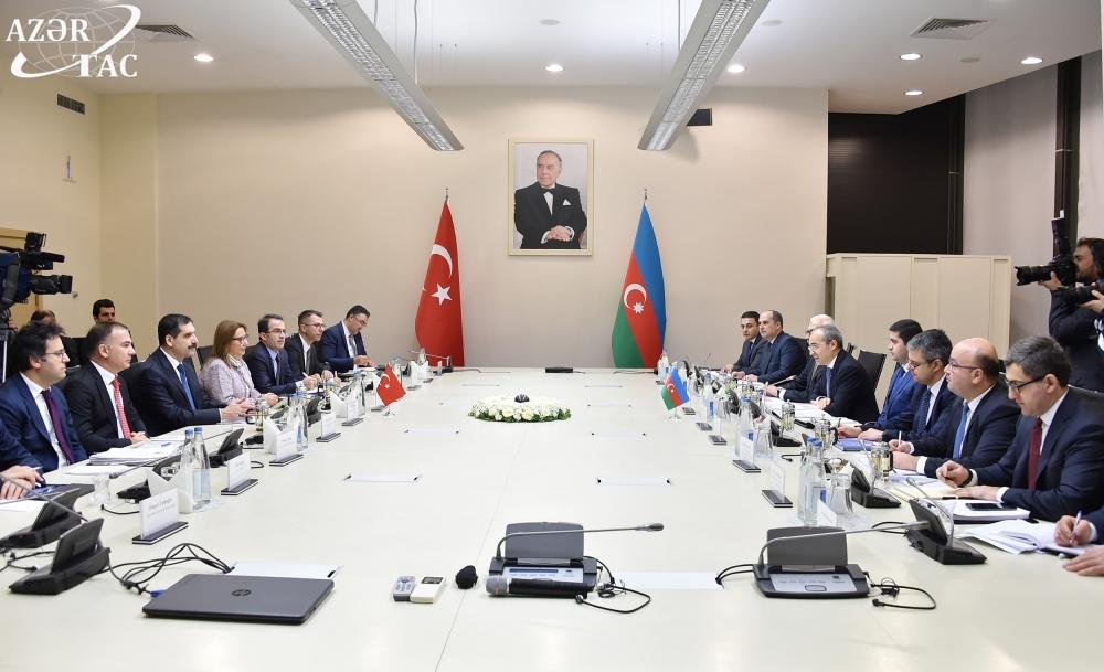 Azerbaijan Turkey Mull Economic Cooperation Photo 