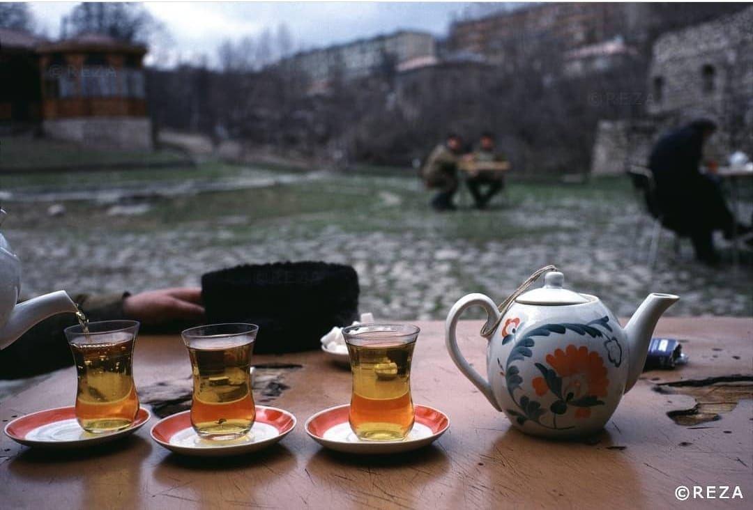 Famous photographer says drinking tea in Shusha - his 30-year old dream [PHOTO]