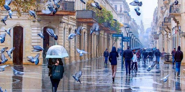 Baku awaits rainy weather