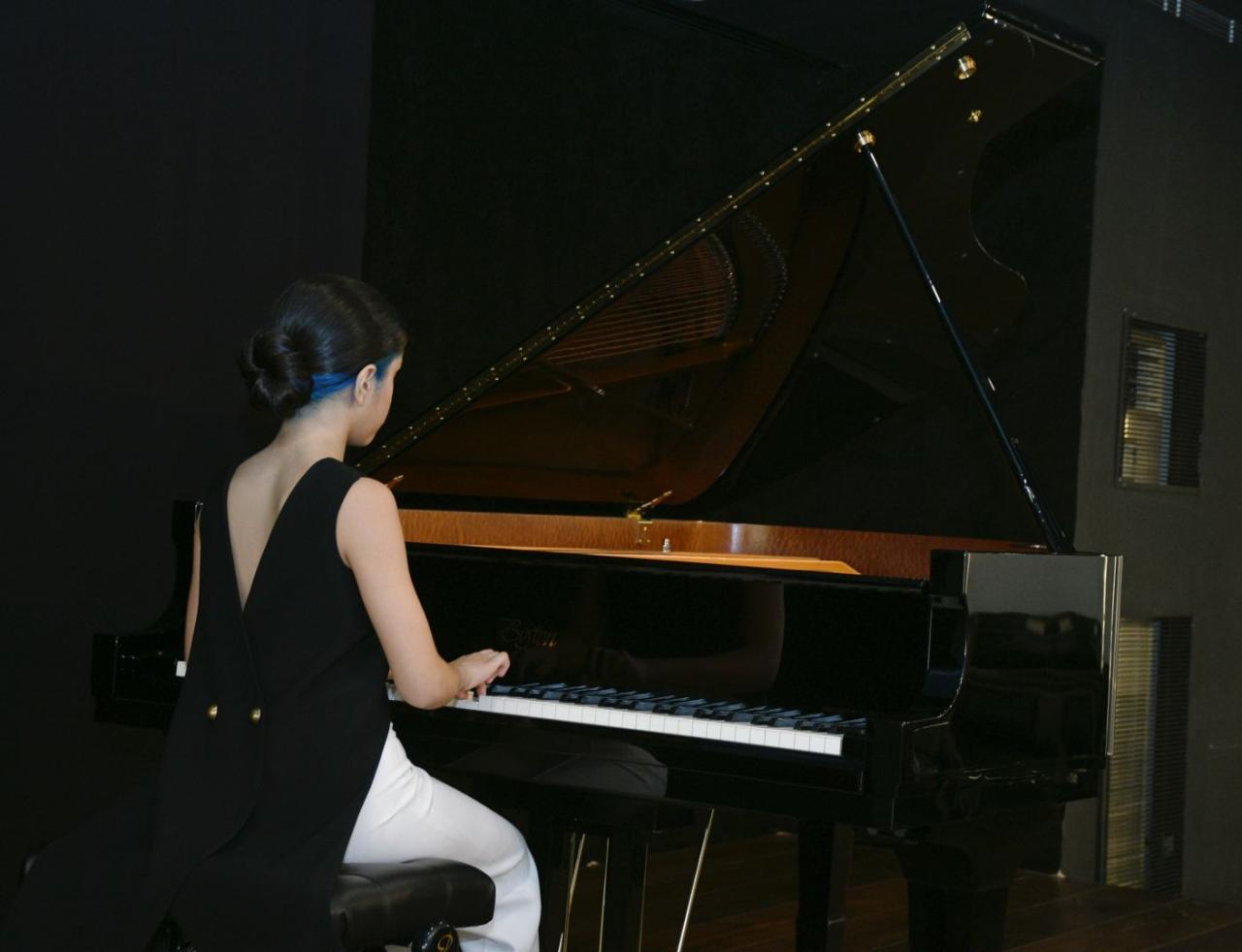 Young pianist thrills audience [PHOTO/VIDEO]