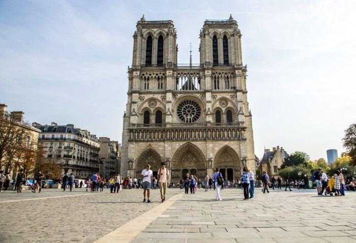 Paris inaugurates its first noise radar in bid to quieten its streets