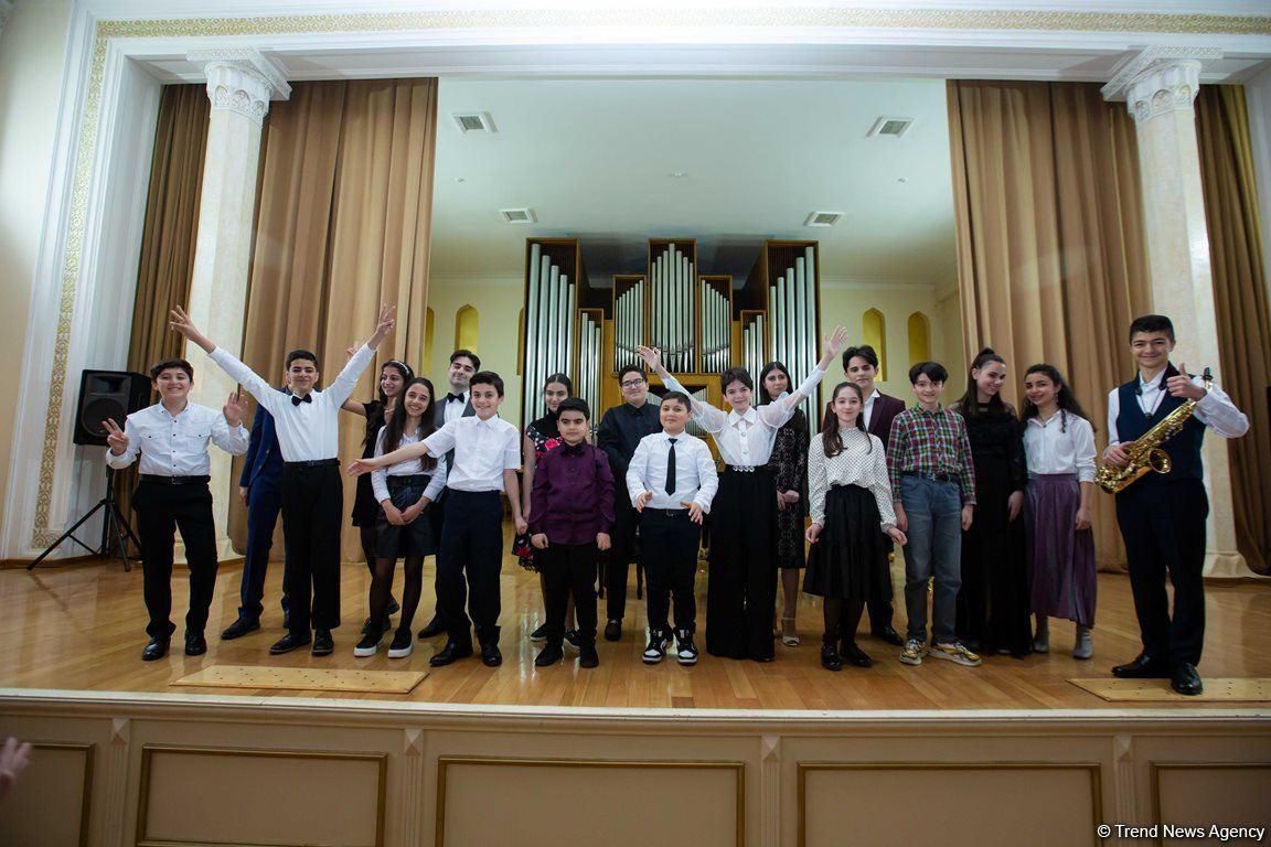 Baku Music Academy holds another concert [PHOTO]