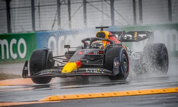 Max Verstappen holds off Carlos Sainz to win Canadian Grand Prix