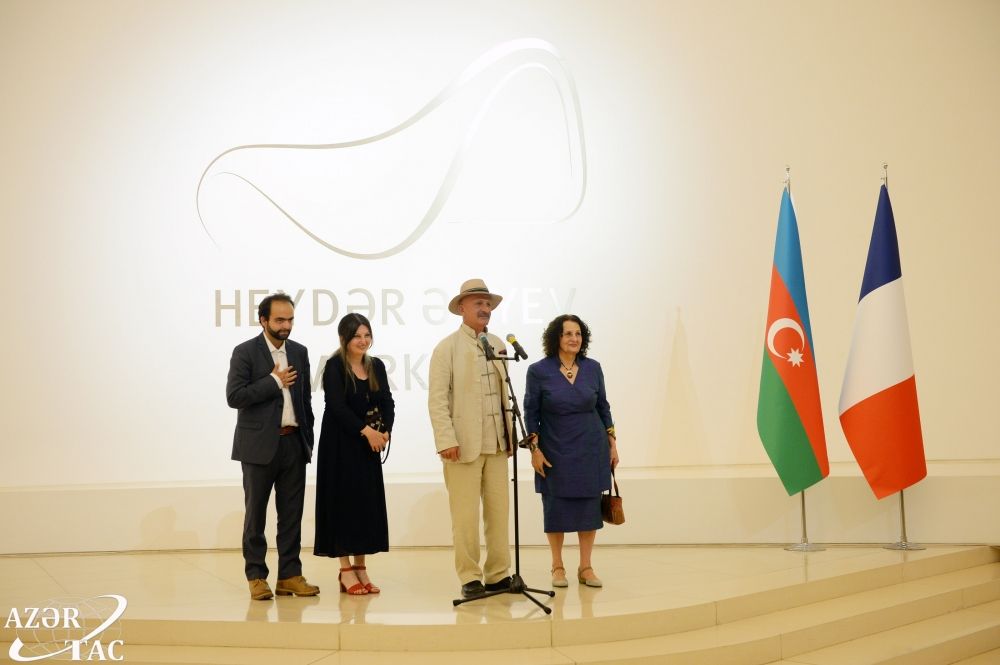 Renowned photographer unites Azerbaijan and France [PHOTO]