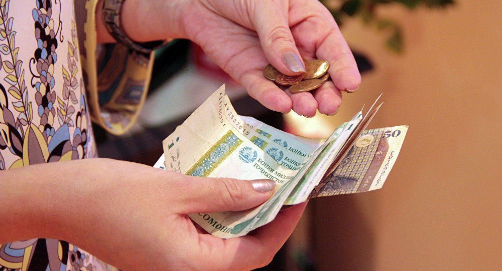 Tajikistan sees increase in average monthly salaries