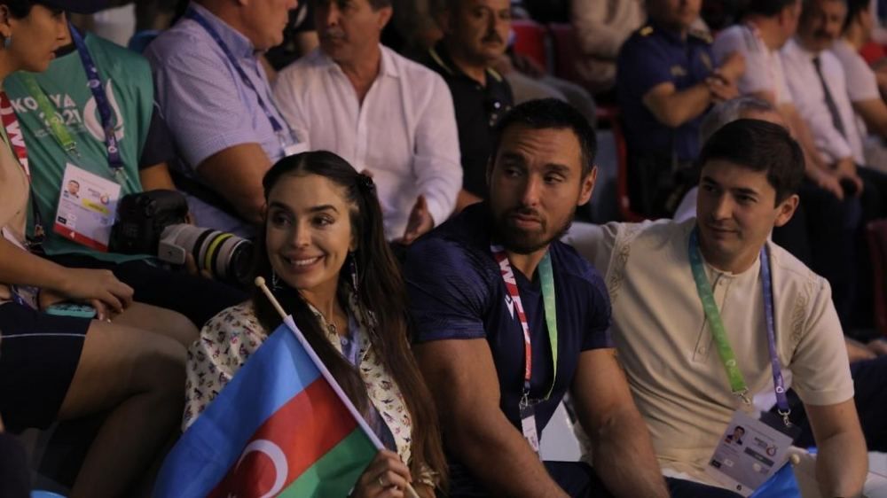 Heydar Aliyev Foundation Vice-President Leyla Aliyeva watches performances of Azerbaijani wrestlers at V Islamic Solidarity Games [UPDATE]