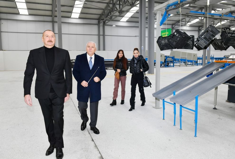 President Ilham Aliyev views conditions created at dried fruit production enterprise in Orta Zayzid village [PHOTO/VIDEO]