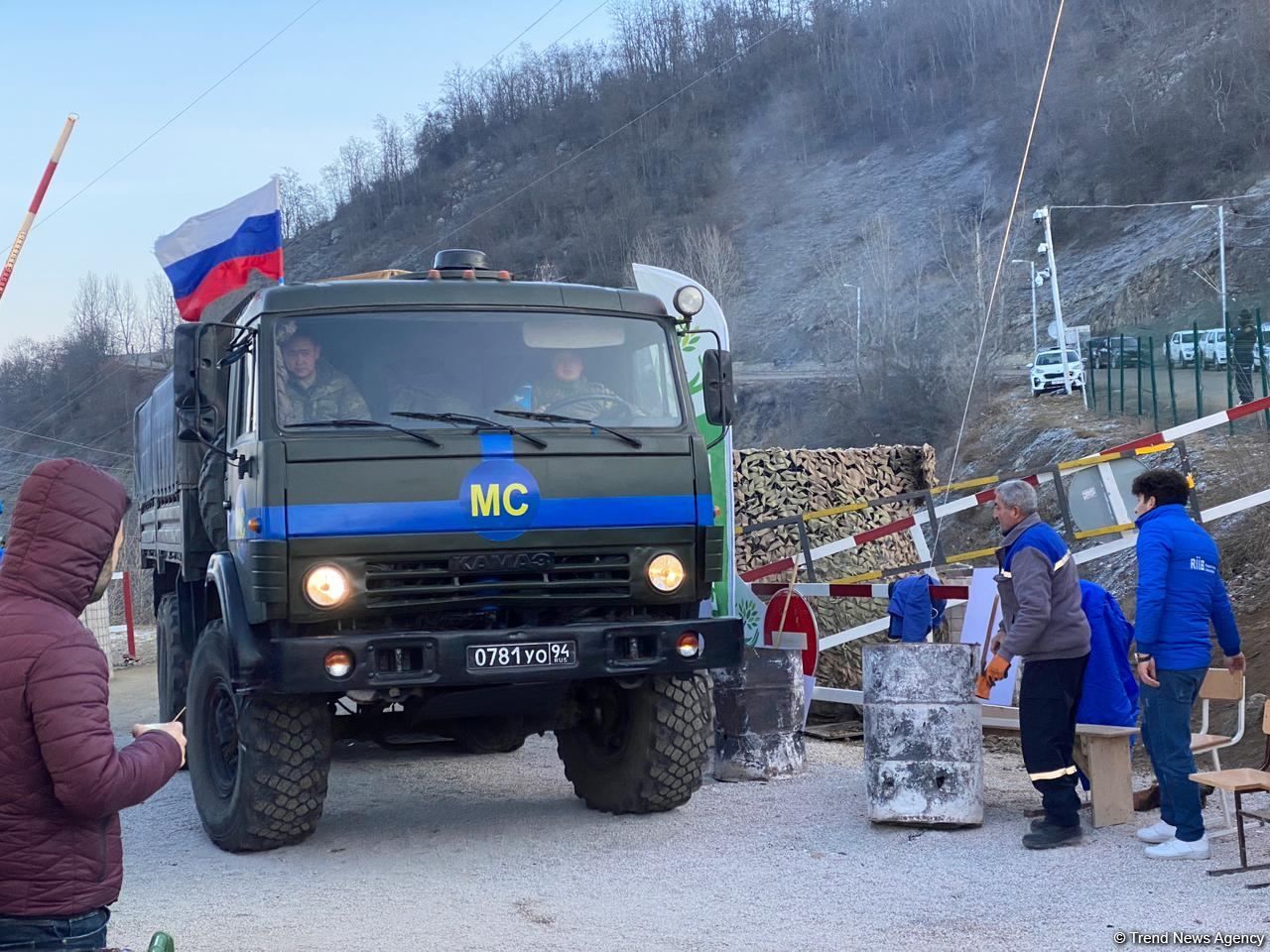 Russian peacekeepers' supply vehicles pass freely through Azerbaijan's Lachin-Khankandi road [PHOTO]