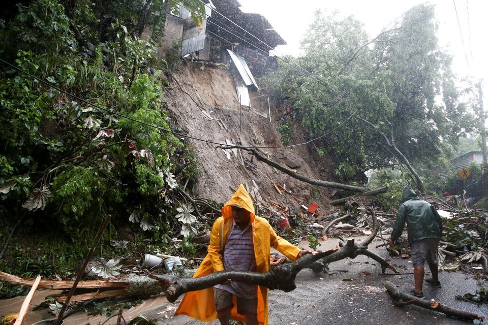 4 dead after storm hits Rio de Janeiro