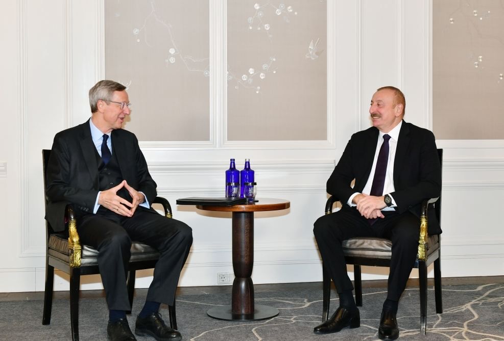 President Ilham Aliyev meets CEO of German Eastern Business Association in Munich [UPDATE]