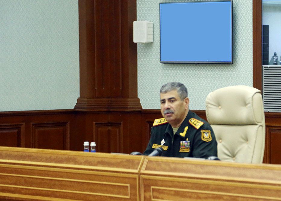 Defense Minister: Azerbaijani Army to take decisive steps to suppress any provocation