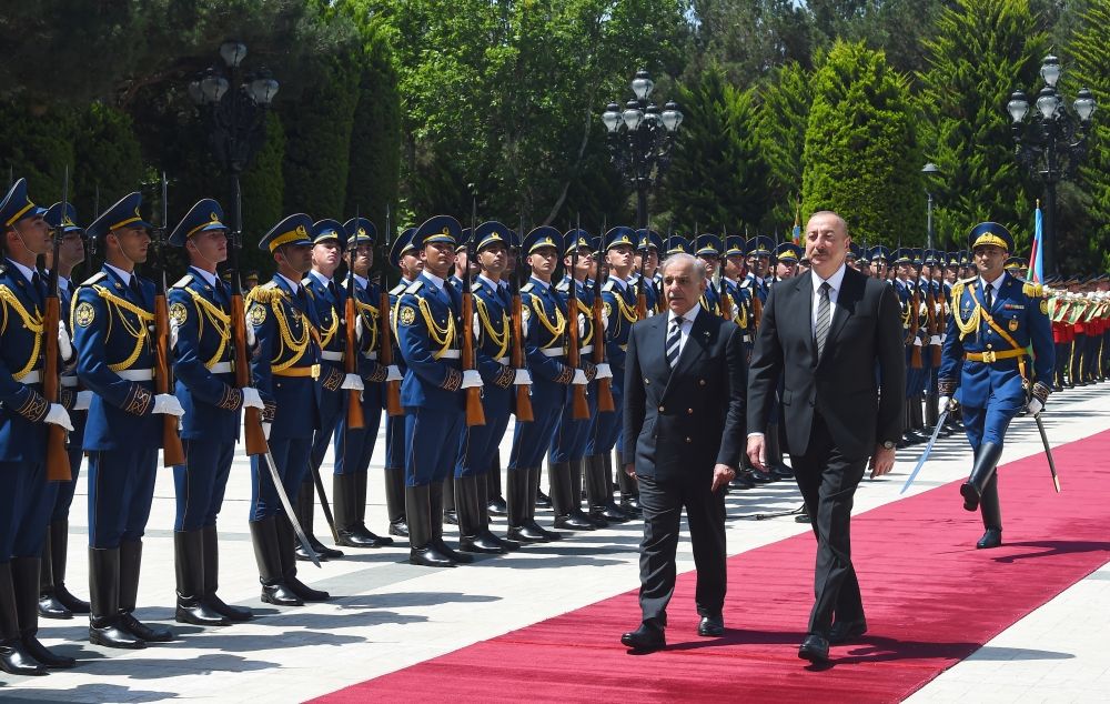 Official welcome ceremony held for Pakistani Prime Minister [PHOTOS/VIDEO]