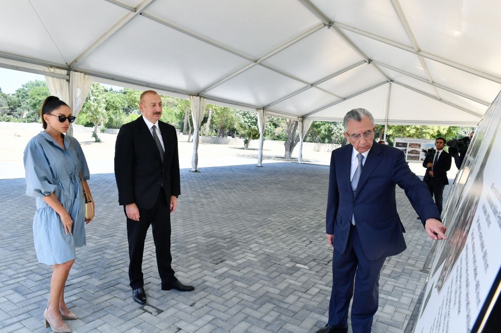 Azerbaijani President, First VP get acquainted with work progress in Central Botanical Garden in Baku [PHOTOS/VIDEO]