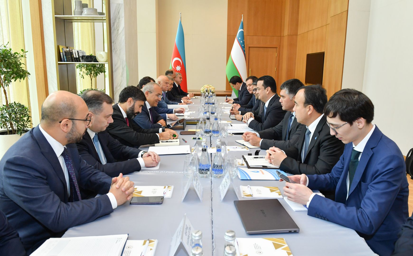 Azerbaijan Minister of Economy holds meeting with Uzbekistan Minister of Investment, Industry and Trade [PHOTOS]