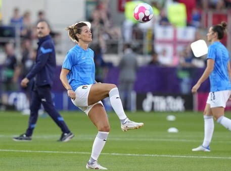 Italy win opening match in Women's World Cup