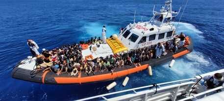 Around 30 missing after two shipwrecks off Lampedusa