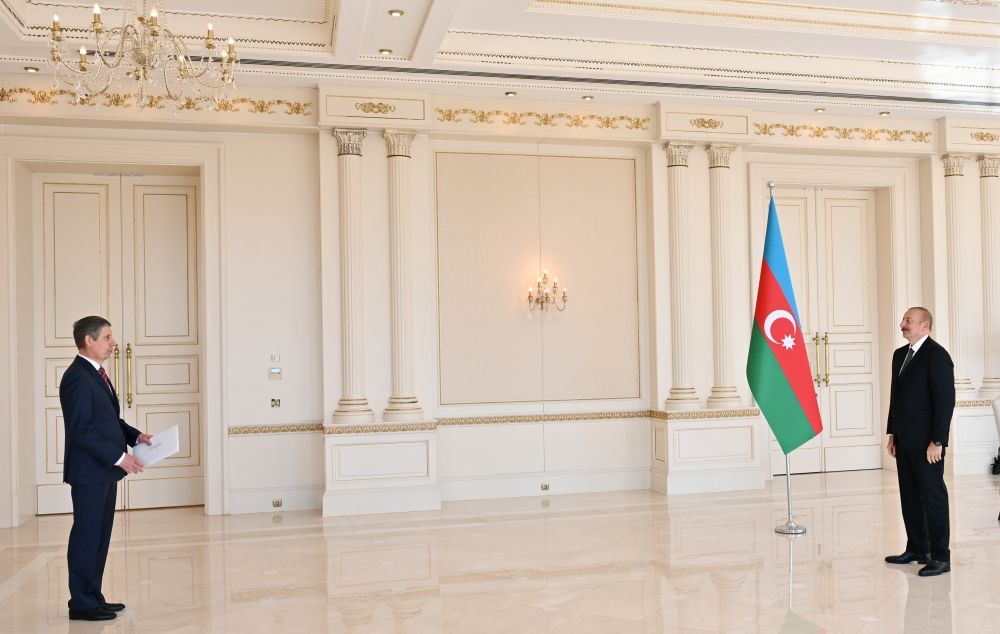 Azerbaijani President receives credentials of incoming Russian ambassador [PHOTOS/VIDEO]