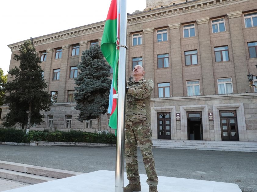 President Ilham Aliyev raises national flag of Azerbaijan in Khankendi city and makes a speech [PHOTOS/VIDEO]