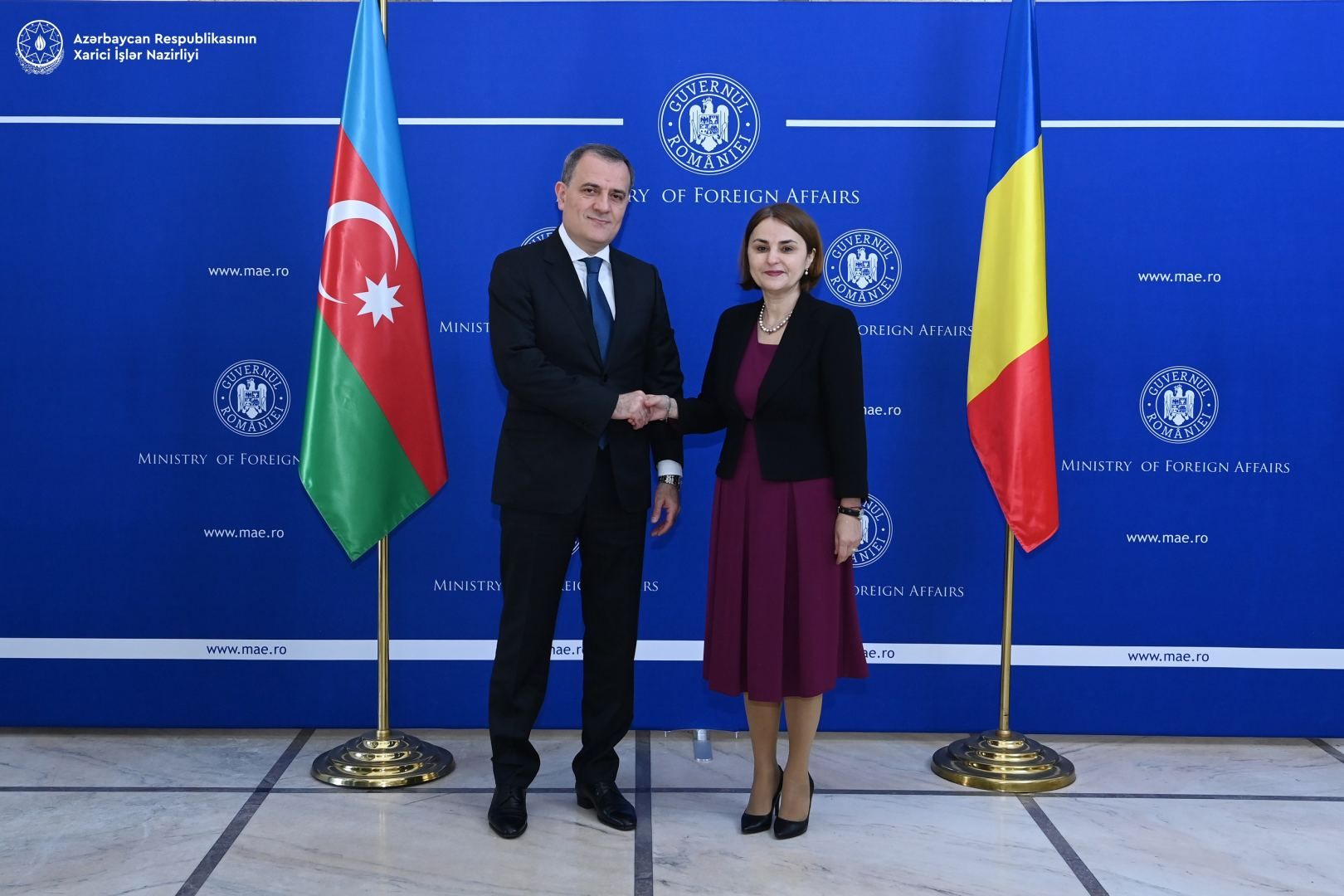One-on-one meeting kicks off between Azerbaijani, Romanian FMs