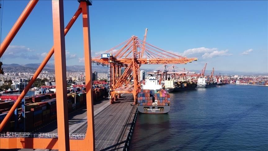 Türkiye's foreign trade deficit down over 56% to $6.3B in January