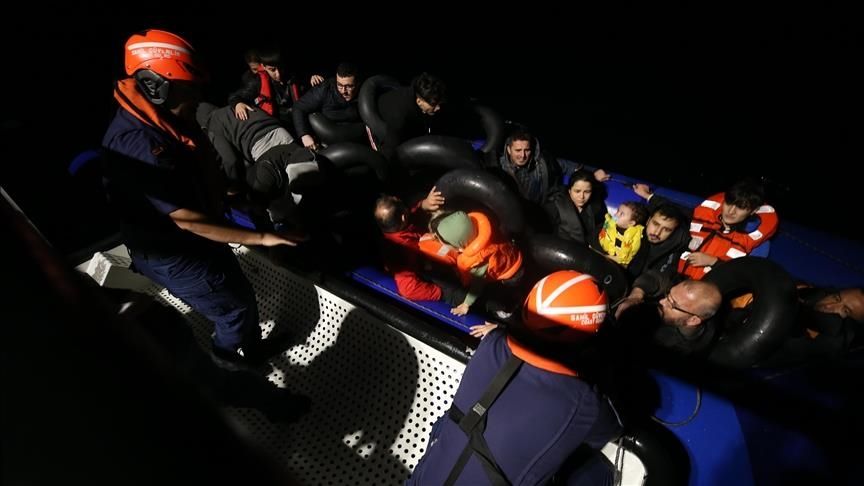 Türkiye rescues 17 irregular migrants in Aegean Sea