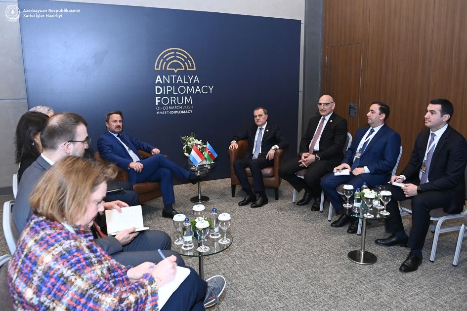 Azerbaijan, Luxembourg explore relations