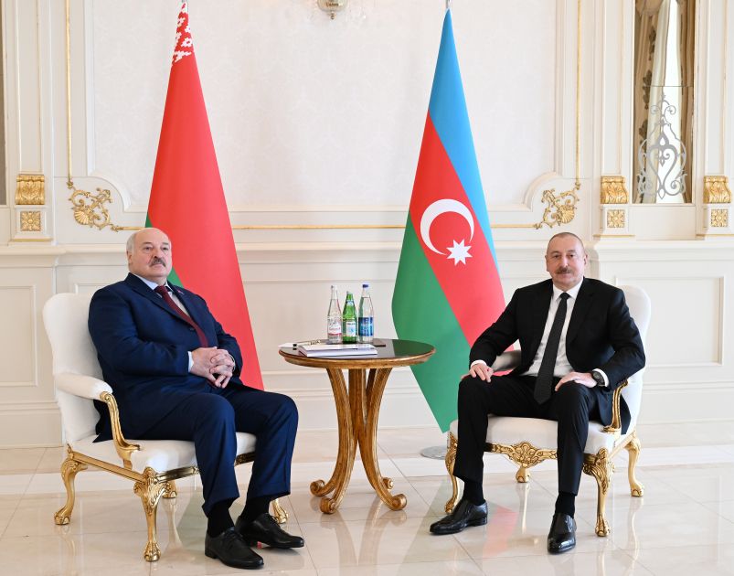 Azerbaijani and Belarusian Presidents hold one-on-one meeting [PHOTOS/VIDEO]