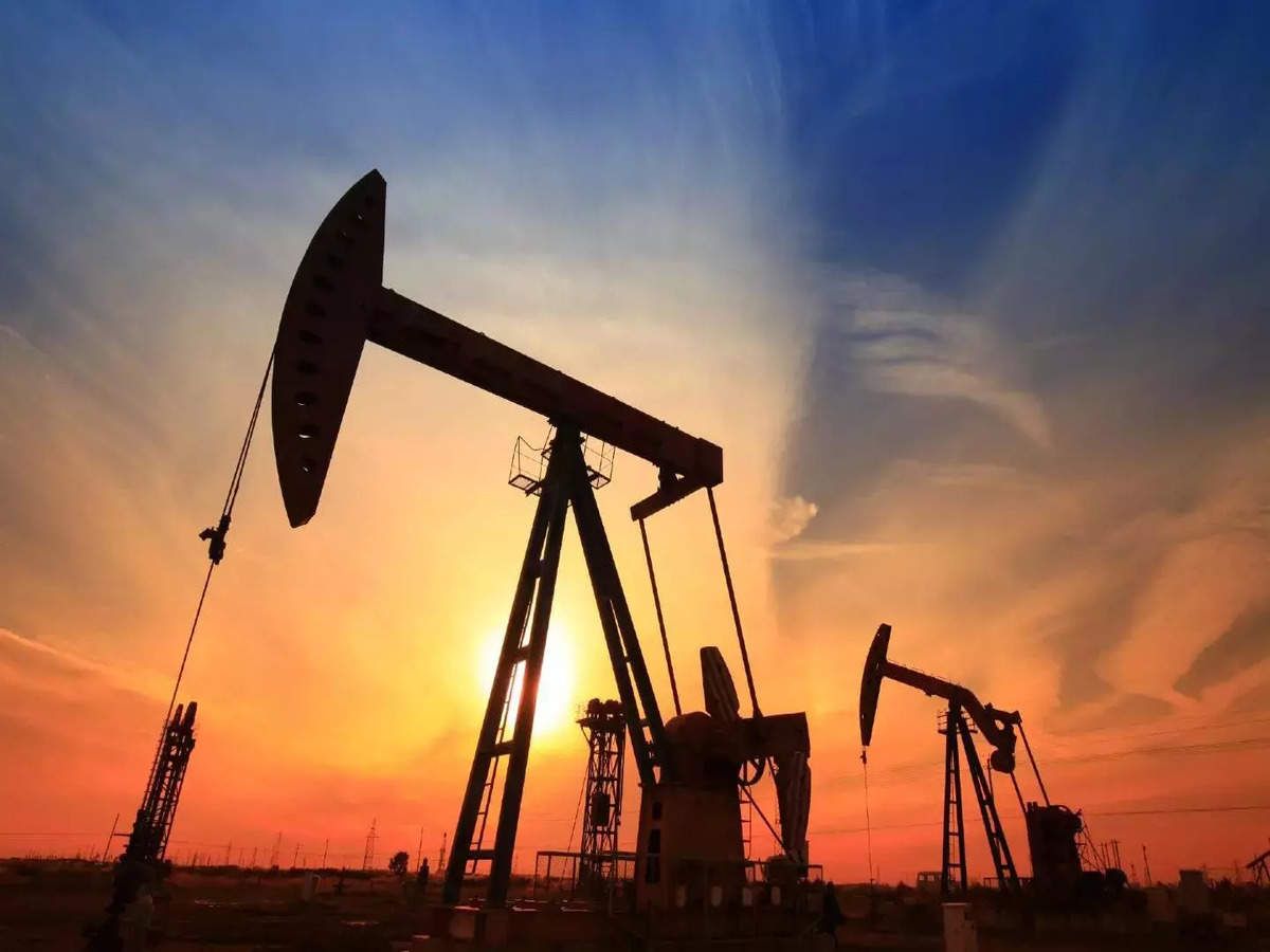 Price of Azerbaijani oil declines