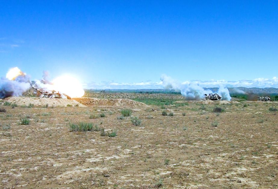 Azerbaijan’s artillery units end live-fire tactical exercise