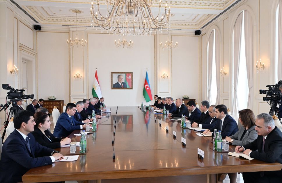 Azerbaijani and Tajikistani Presidents hold expanded meeting [PHOTOS/VIDEO]