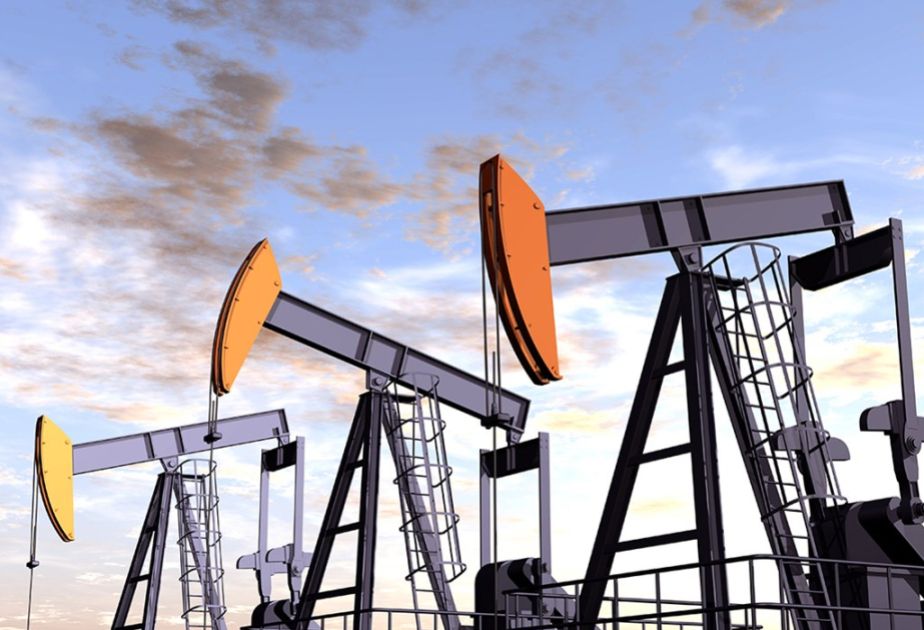 Azerbaijani oil prices decline in global market