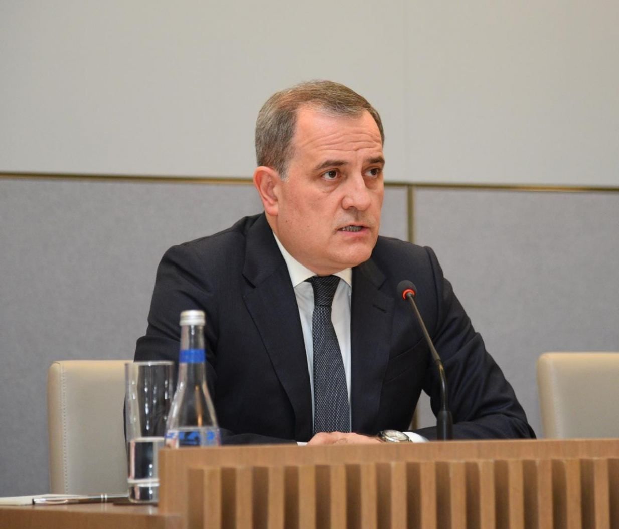 Azerbaijani FM foresees clean energy cooperation with Pakistan ahead of COP29