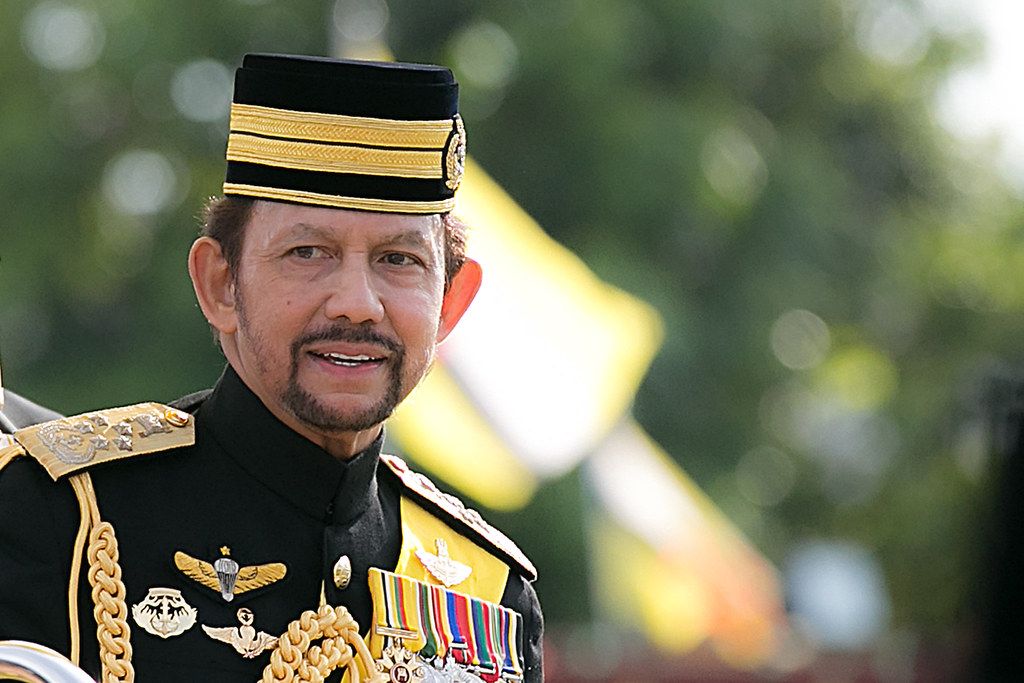 Sultan of Brunei congratulates Azerbaijani President Ilham Aliyev