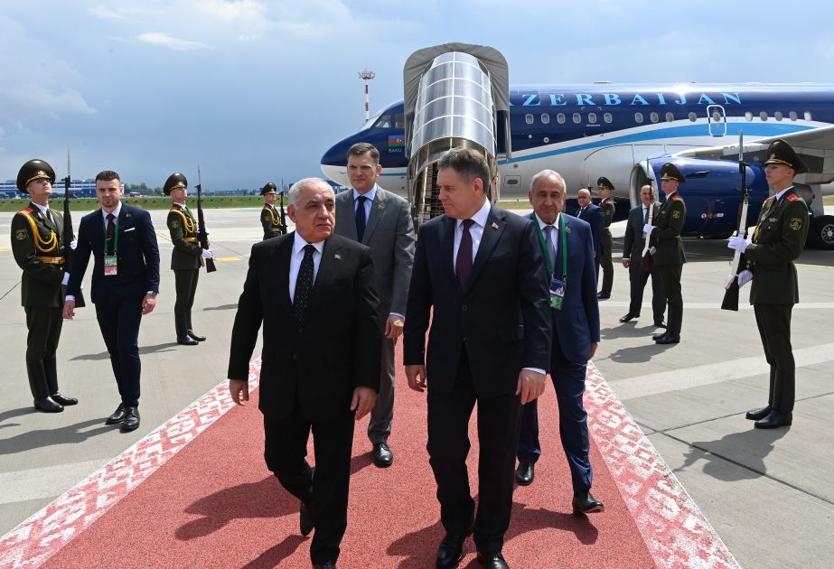 Azerbaijani PM embarks on working visit to Minsk