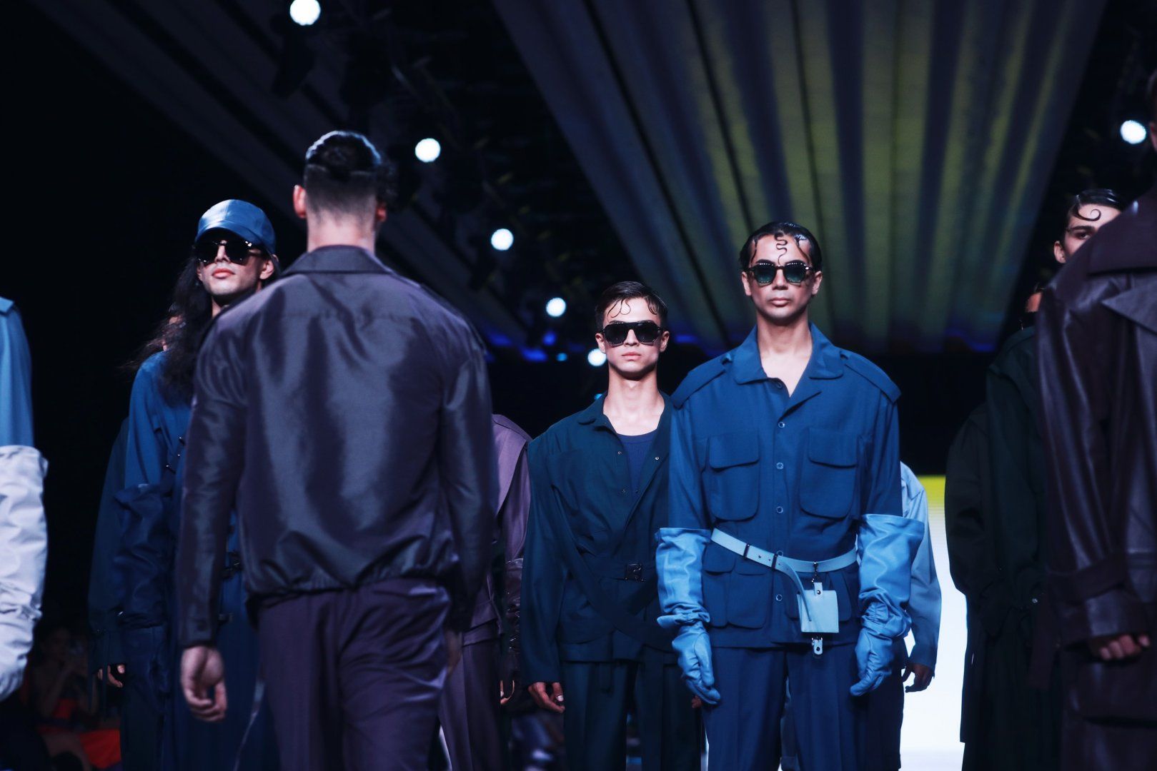 Baku Fashion Week: From military leather style to futurism and femininity [PHOTOS]