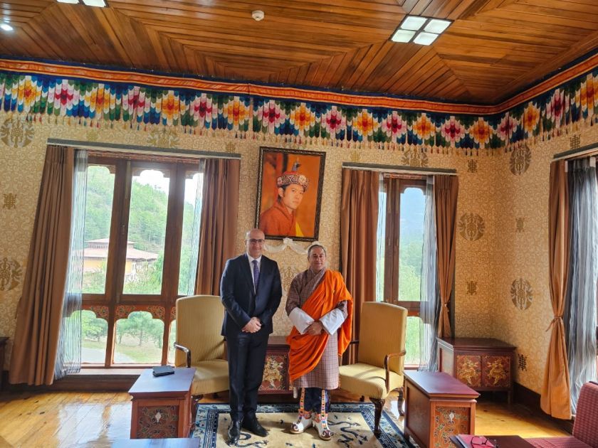 Azerbaijan and Bhutan discuss multilateral cooperation