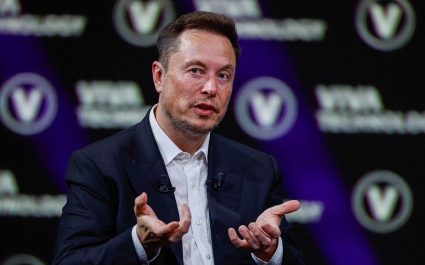 Musk may ban Apple devices in his companies