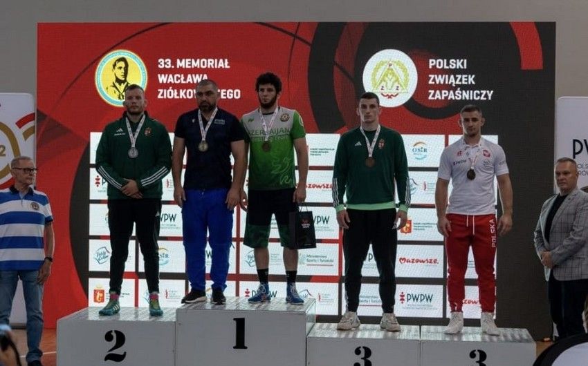 Azerbaijani wrestlers take 3 medals at international tournament held in Poland
