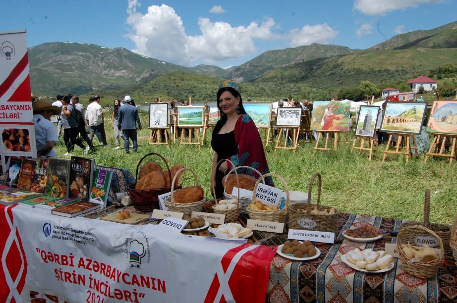West Azerbaijani pastries captivate audience in Nakhchivan [PHOTOS]