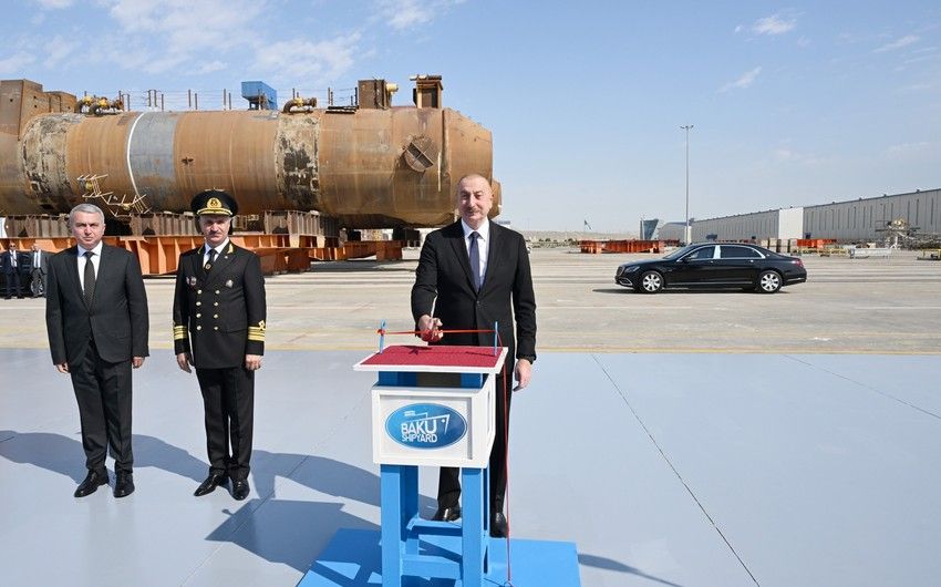Baku Shipyard Chairman updates President Ilham Aliyev on projects and achievements