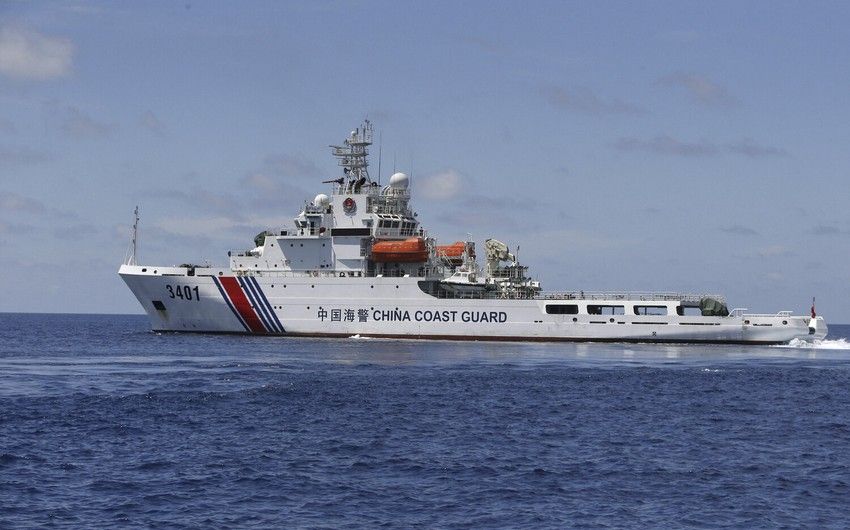 Chinese Maritime Police drove Japanese ships away from Diaoyu Islands