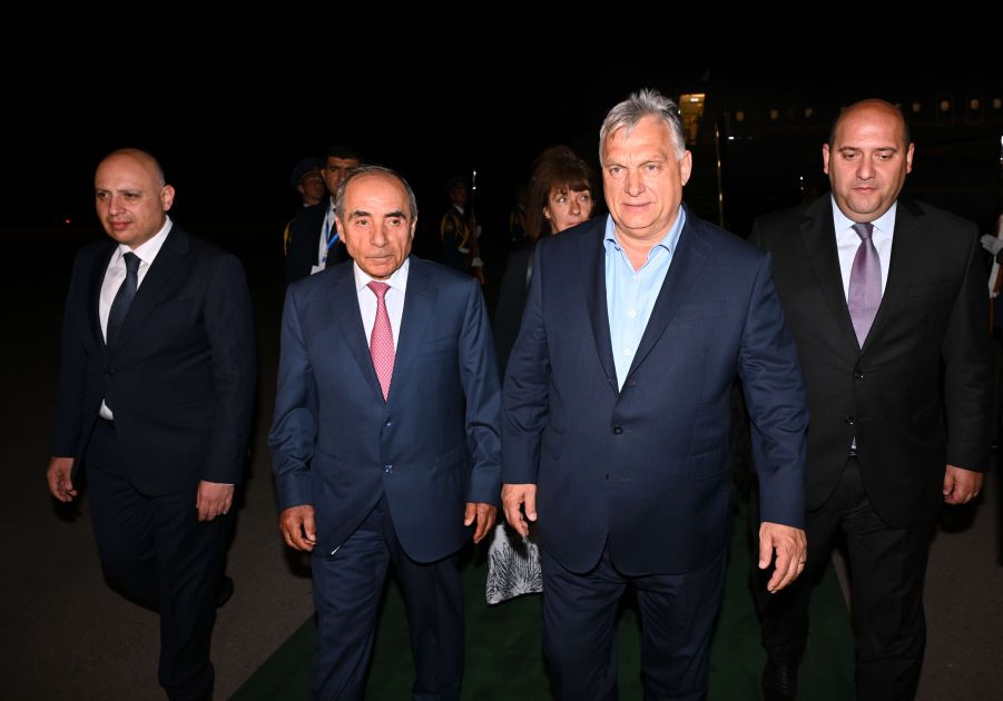 Prime Minister of Hungary Viktor Orban arrives in Azerbaijan [PHOTOS/VIDEO]